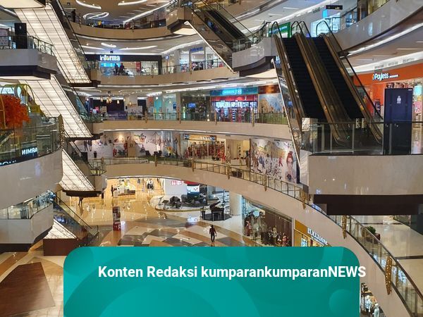 Payless on sale kemang village